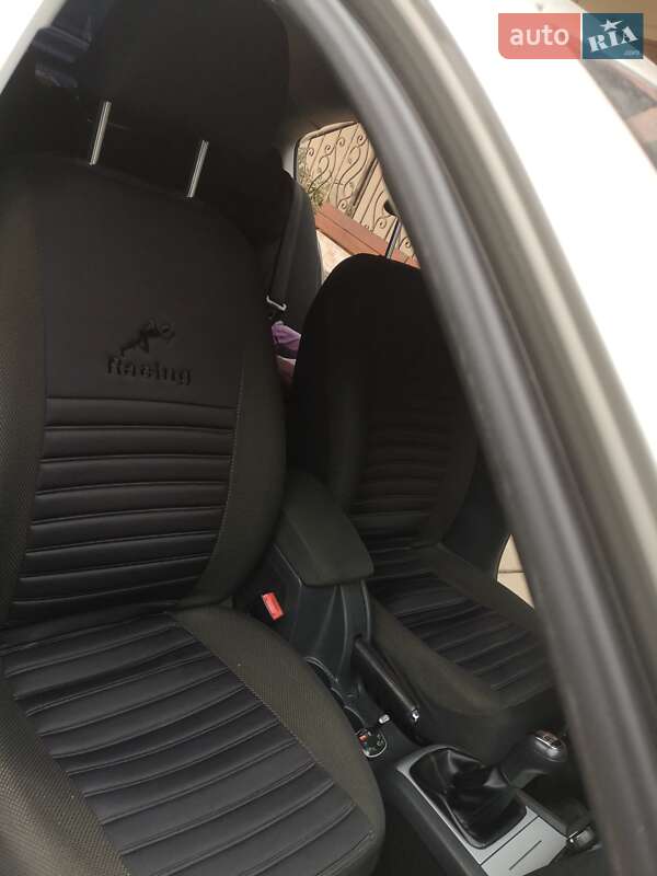 Ліфтбек Skoda Octavia 2011 в Ужгороді