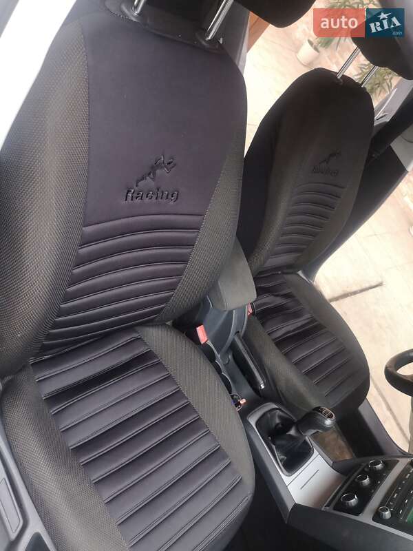 Ліфтбек Skoda Octavia 2011 в Ужгороді