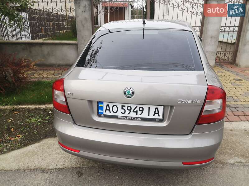 Ліфтбек Skoda Octavia 2011 в Ужгороді