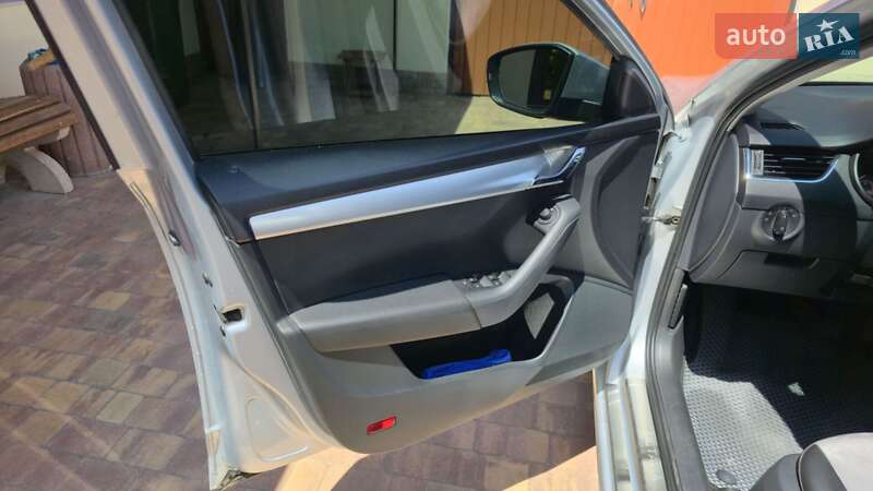 Ліфтбек Skoda Octavia 2017 в Тростянці