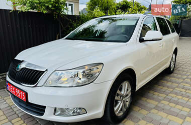 Универсал Skoda Octavia 2012 в Бродах