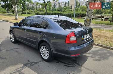 Лифтбек Skoda Octavia 2009 в 