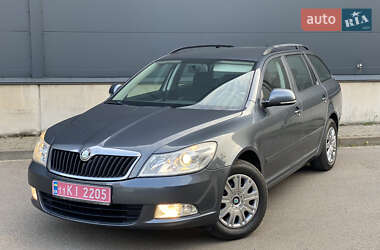 Універсал Skoda Octavia 2010 в 