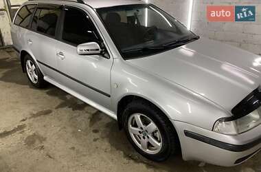 Универсал Skoda Octavia 2006 в 