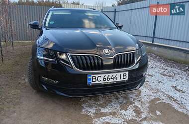 Универсал Skoda Octavia 2019 в Львове