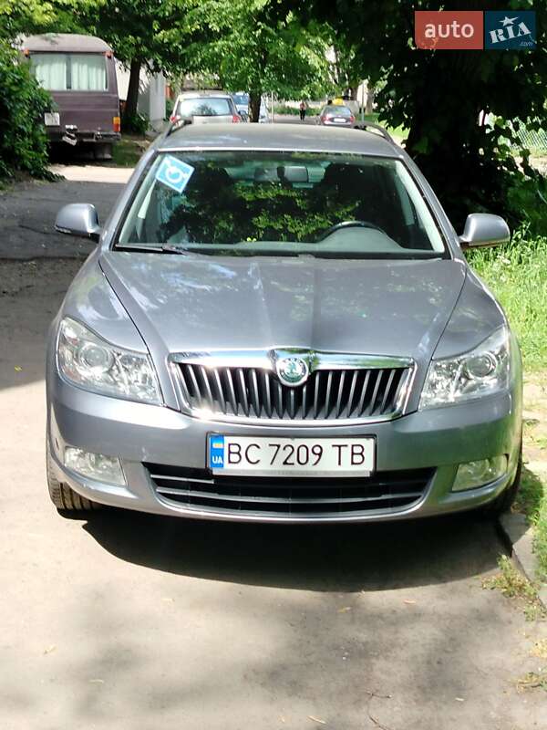 Універсал Skoda Octavia 2012 в Львові