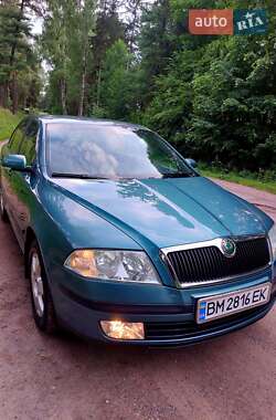 Лифтбек Skoda Octavia 2006 в Тростянце
