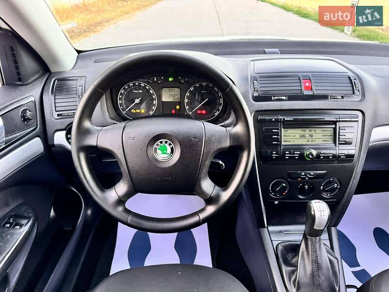 Универсал Skoda Octavia 2008 в Умани