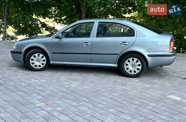 Лифтбек Skoda Octavia 2003 в Тернополе