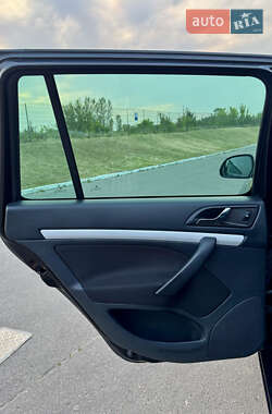 Универсал Skoda Octavia 2011 в 