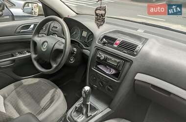 Лифтбек Skoda Octavia 2005 в 