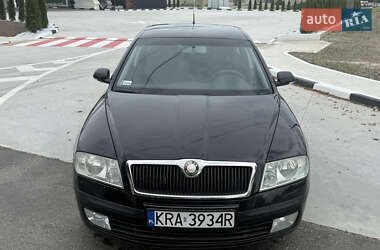 Лифтбек Skoda Octavia 2006 в 