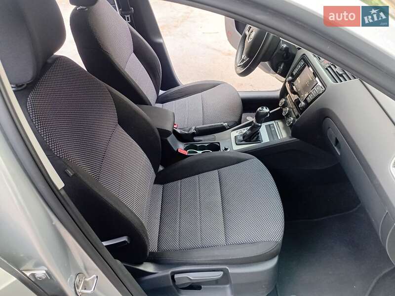 Універсал Skoda Octavia 2015 в Миколаєві