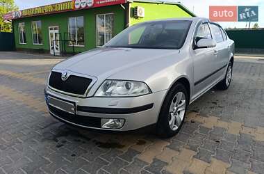 Ліфтбек Skoda Octavia 2006 в Новодністровську
