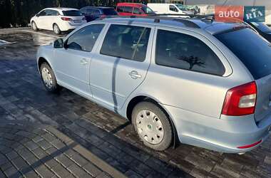 Универсал Skoda Octavia 2010 в 