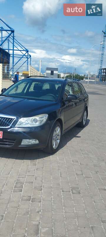 Универсал Skoda Octavia 2010 в Харькове