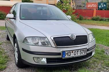 Лифтбек Skoda Octavia 2006 в 