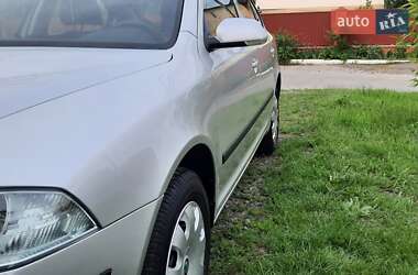 Лифтбек Skoda Octavia 2006 в 