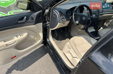 Лифтбек Skoda Octavia 2005 в 
