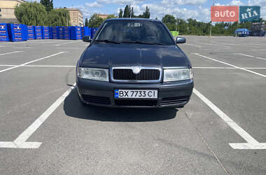 Хэтчбек Skoda Octavia 2005 в 