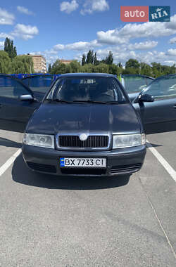 Хэтчбек Skoda Octavia 2005 в 