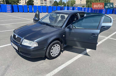 Хэтчбек Skoda Octavia 2005 в 