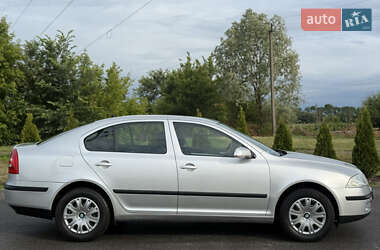 Лифтбек Skoda Octavia 2005 в 