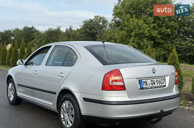 Лифтбек Skoda Octavia 2005 в 