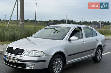 Лифтбек Skoda Octavia 2005 в 