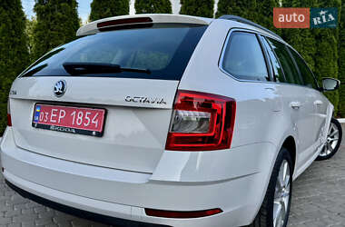 Универсал Skoda Octavia 2019 в 
