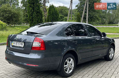 Ліфтбек Skoda Octavia 2012 в 