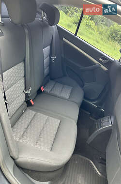 Ліфтбек Skoda Octavia 2012 в 