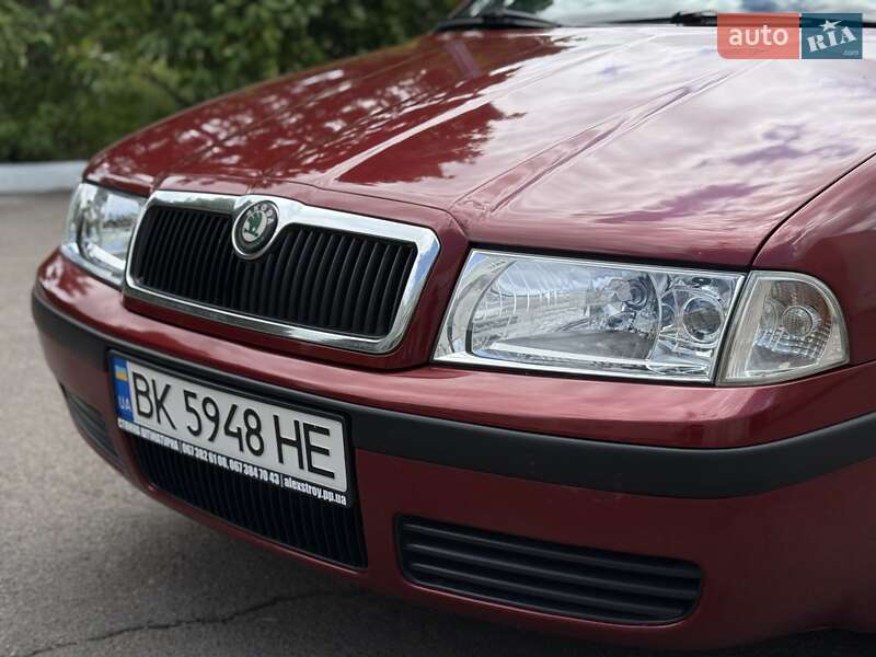 Лифтбек Skoda Octavia 2006 в Ровно