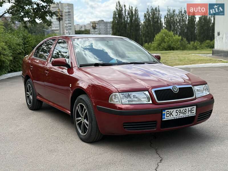 Лифтбек Skoda Octavia 2006 в Ровно