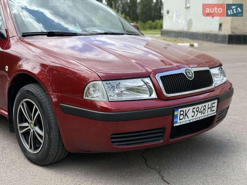 Лифтбек Skoda Octavia 2006 в Ровно