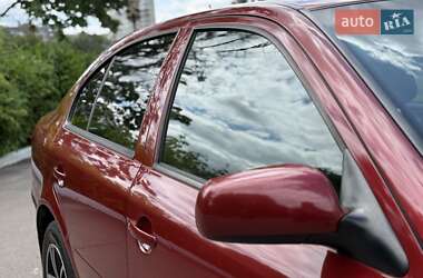 Лифтбек Skoda Octavia 2006 в 