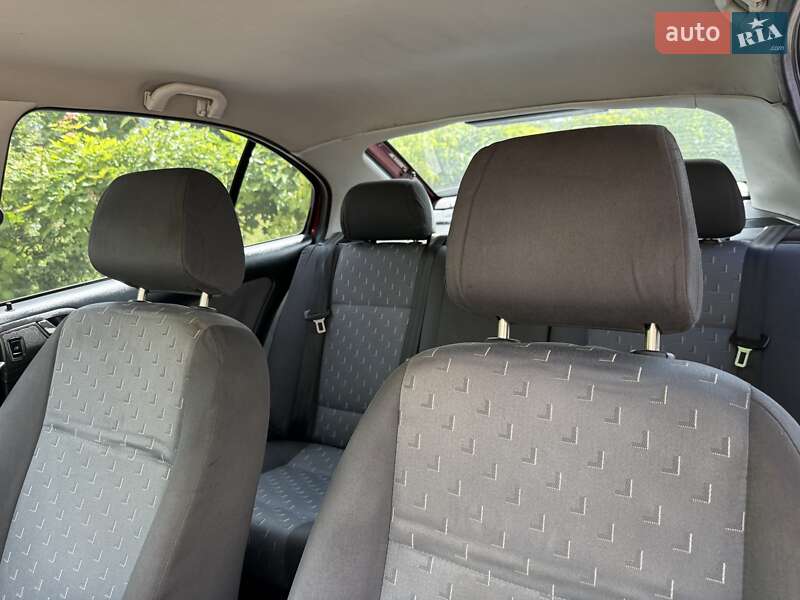 Лифтбек Skoda Octavia 2006 в Ровно