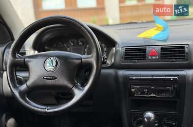 Лифтбек Skoda Octavia 2006 в 