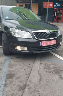 Универсал Skoda Octavia 2012 в Чернигове