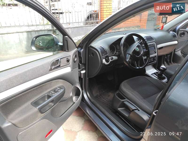 Універсал Skoda Octavia 2011 в Бердичеві