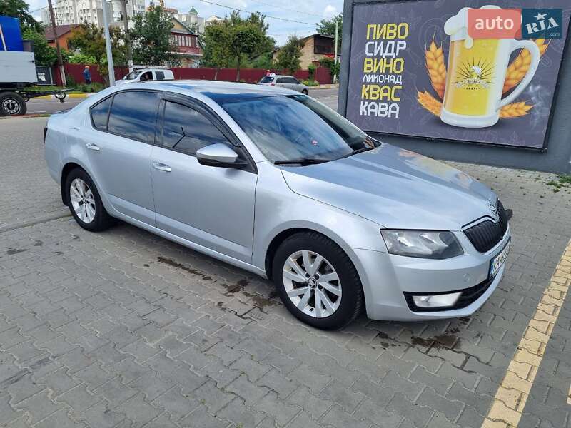 Лифтбек Skoda Octavia 2014 в Ирпене