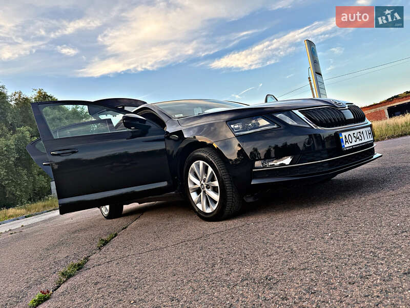 Лифтбек Skoda Octavia 2018 в Берегово