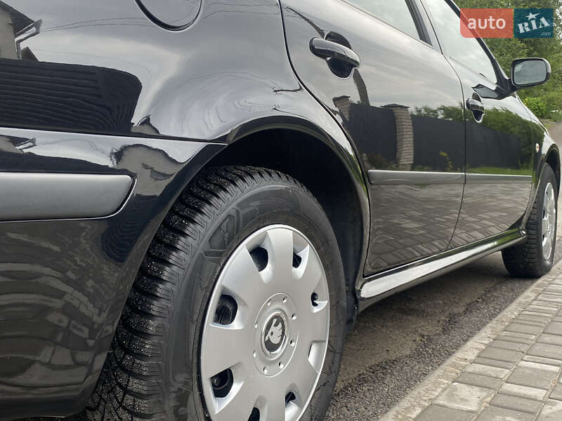Універсал Skoda Octavia 2006 в Умані