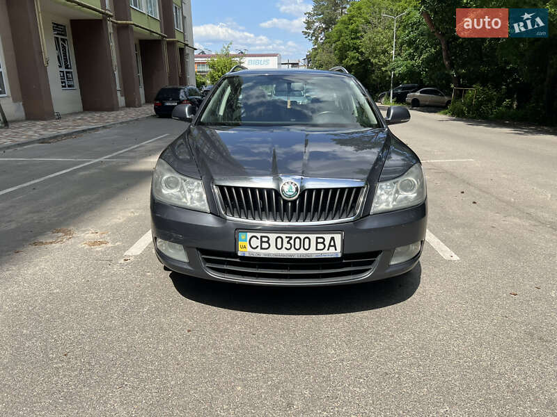 Универсал Skoda Octavia 2012 в Софиевской Борщаговке