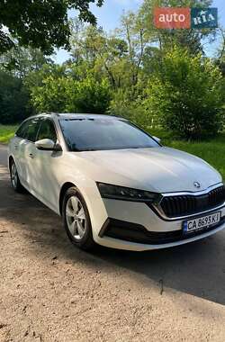 Універсал Skoda Octavia 2020 в Києві
