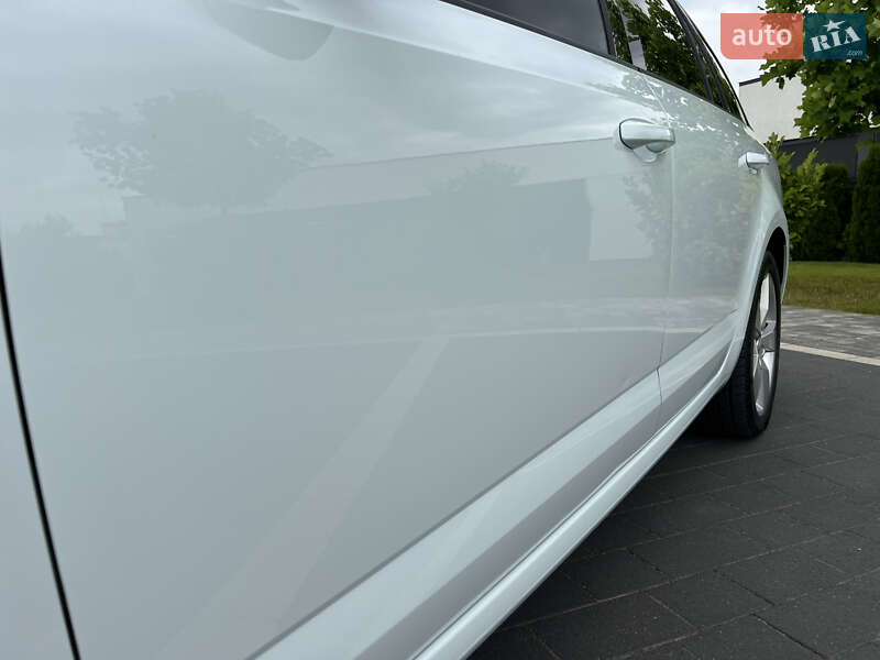 Универсал Skoda Octavia 2019 в Мукачево