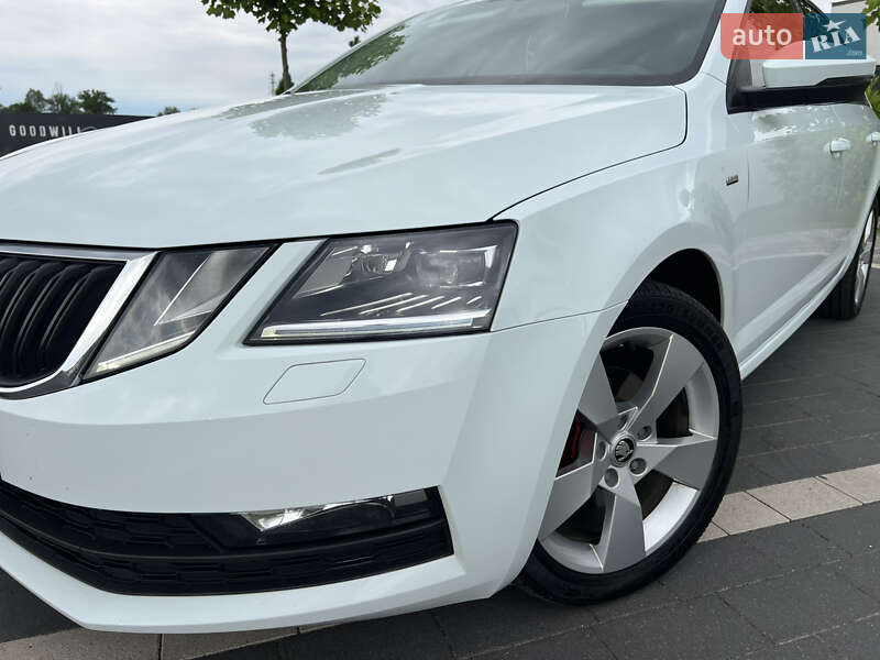 Универсал Skoda Octavia 2019 в Мукачево