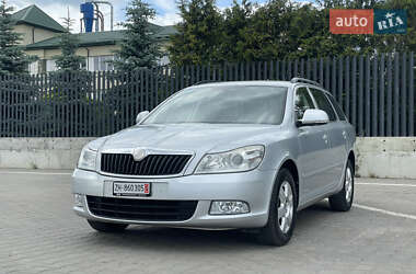 Універсал Skoda Octavia 2010 в 