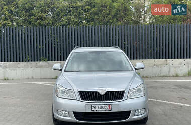 Універсал Skoda Octavia 2010 в 