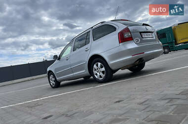 Універсал Skoda Octavia 2010 в 